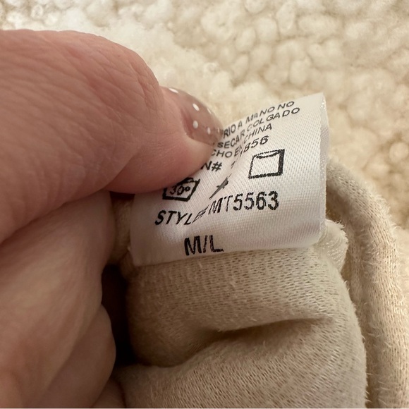 Cherish Cream Button-Up Sherpa Vest - Picture 9 of 11